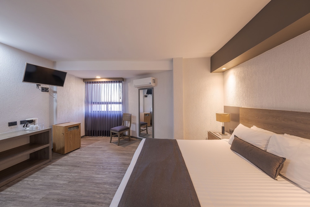 Hotel Malibu 28/74