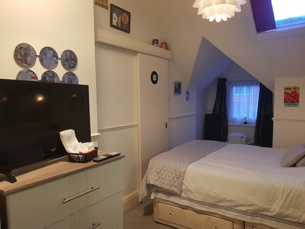 Sheron House Bed &amp; Breakfast 15/50