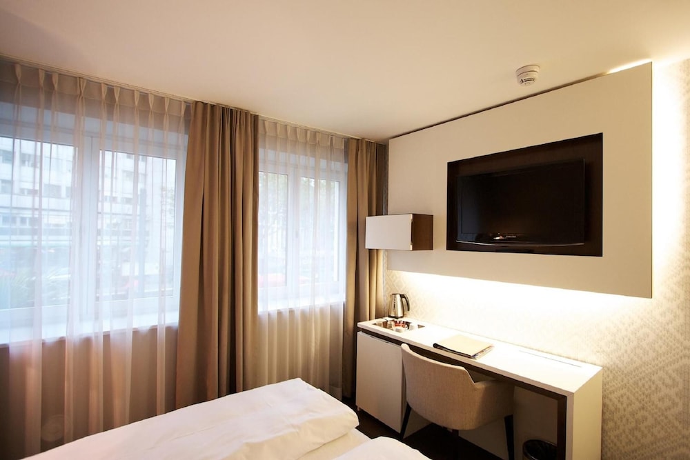 Europa Style Hotel 17/39