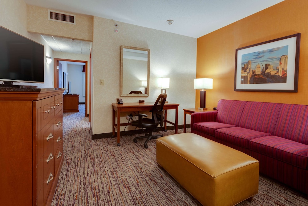 Drury Inn and Suites St Louis Forest Park 28/49