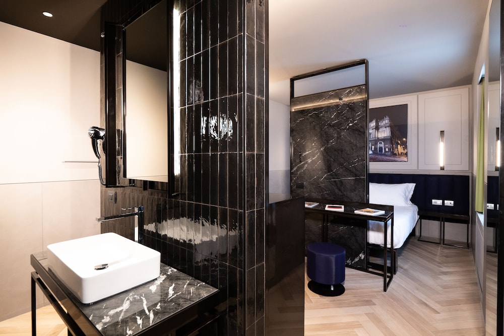 Heart Hotel Milano 21/38