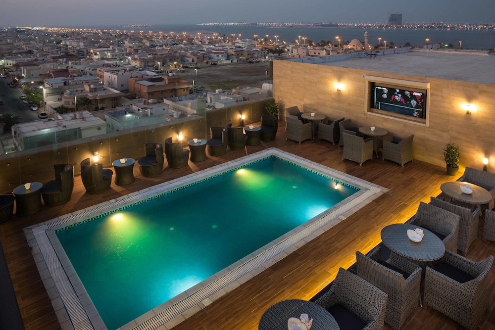 نافيتي ورويك الدمام(Naviti Warwick Dammam) 36/40