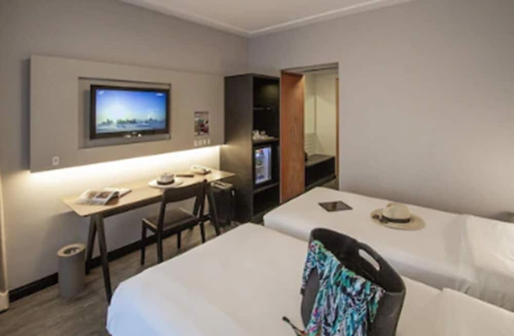 Mercure Florianopolis Convention Hotel 32/74