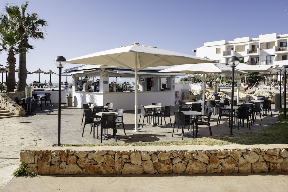 Alua Suites Las Rocas 66/82