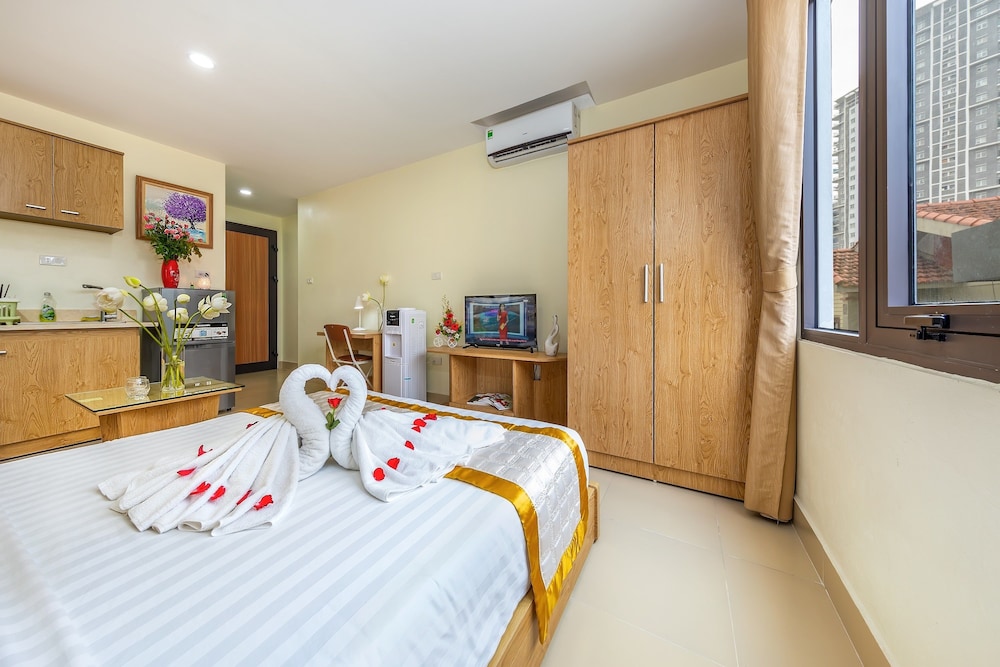 Granda Hanoi Hotel & Apartment 18/50