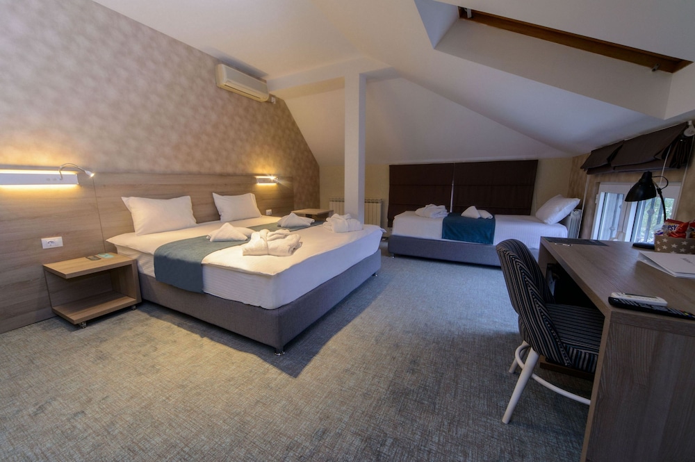 Room at Hotel Mint, BELGRADE