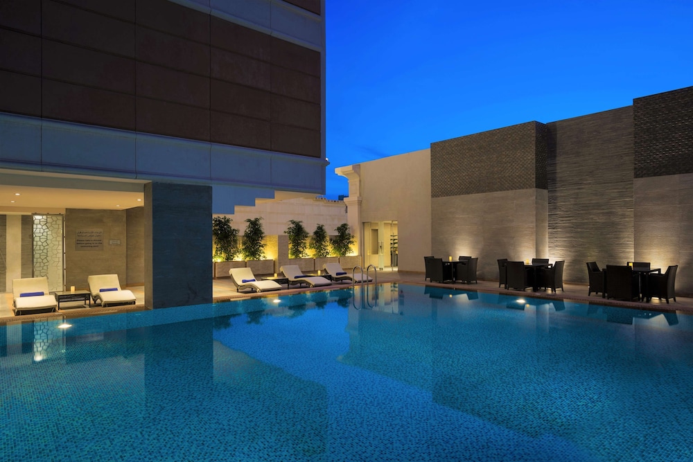 فندق راديسون بلو جدة السلام(Radisson Blu Hotel Jeddah Al Salam) 34/68