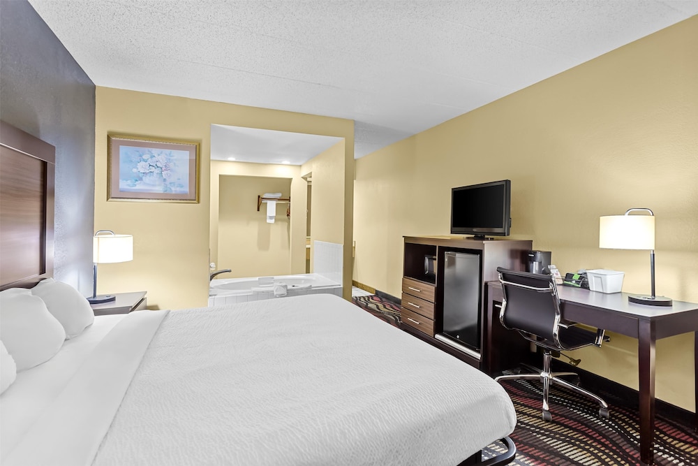 Americas Best Value Inn Grayson 13/23