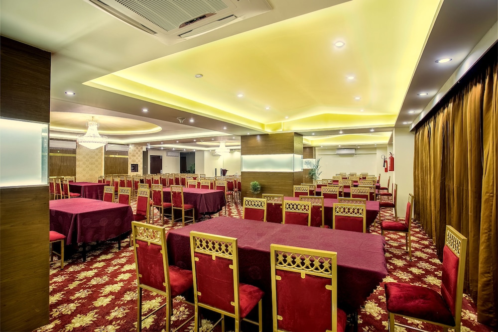 Hotel Noorjahan Grand 37/46