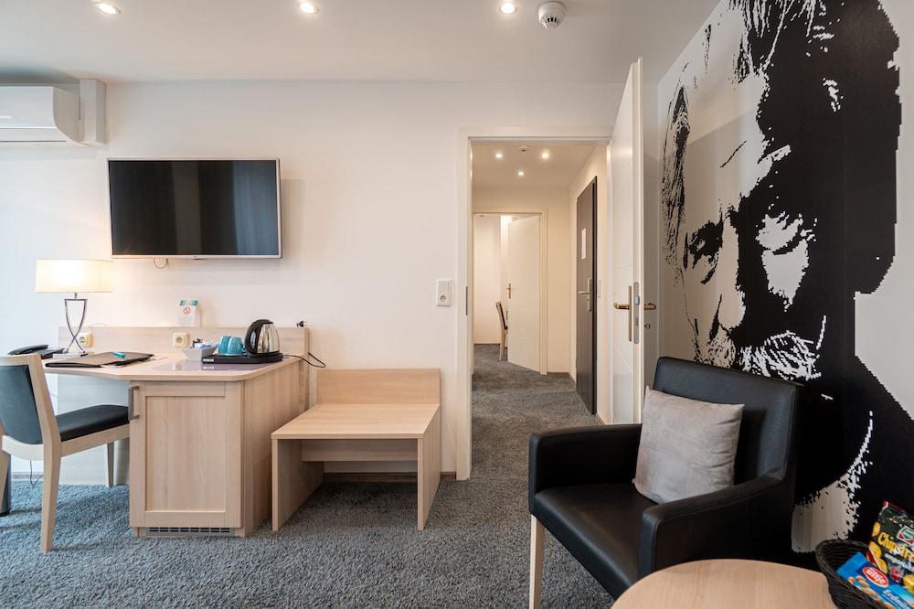 Hotel Deutscher Hof 27/48