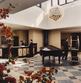 The Bertram Inn & Conf Ctr, Trademark Collection Hotel 43/51