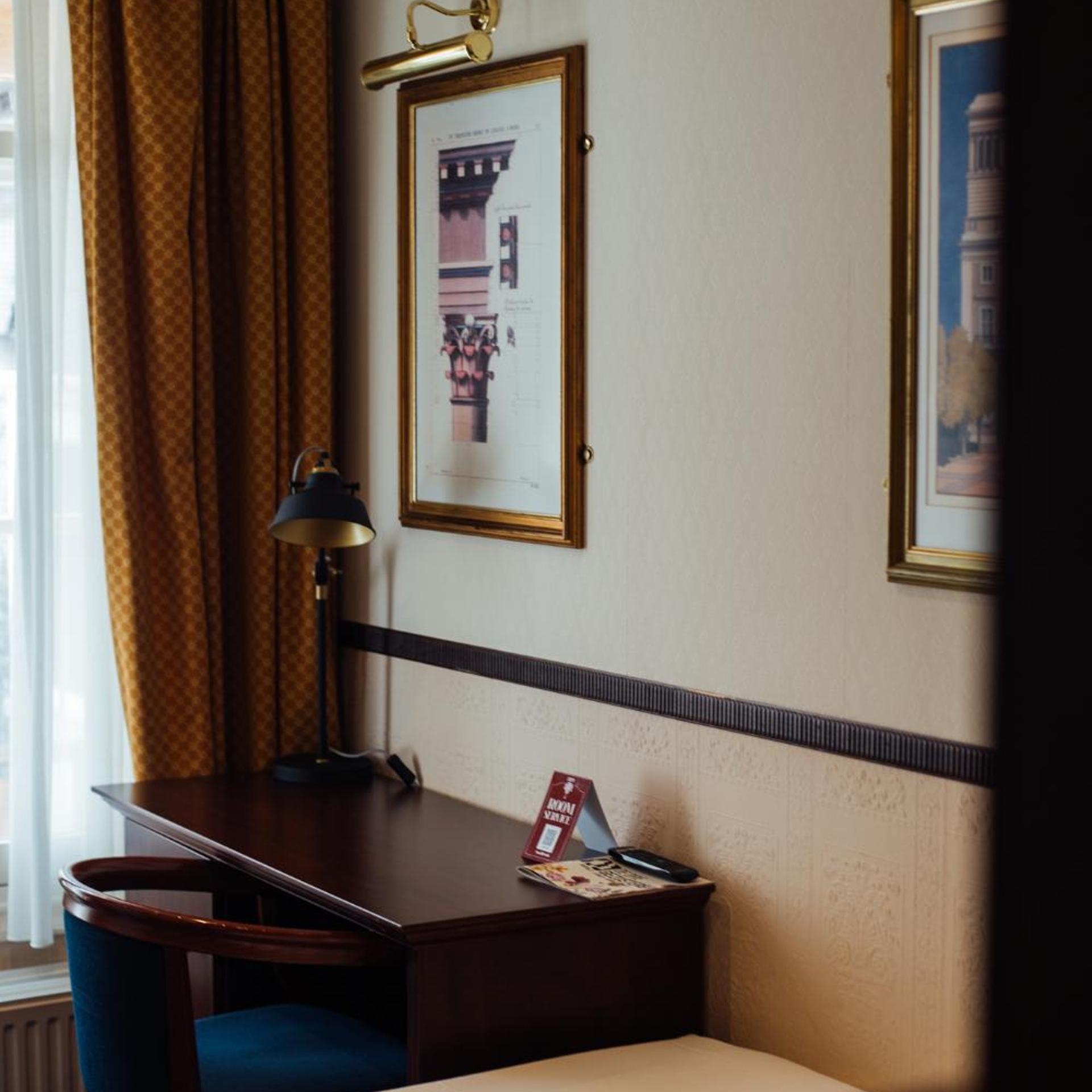Hotel de Doelen 6/54
