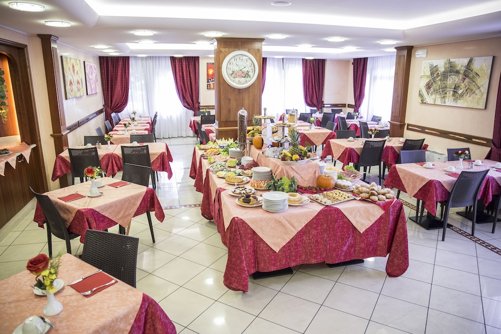 restaurant-cafeteria