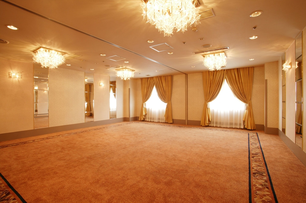 Hotel Nikko Tsukuba (ex. Okura Frontier Tsukuba) 28/50