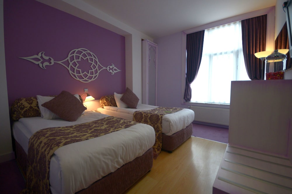 Adamar Hotel Special Category 19/66