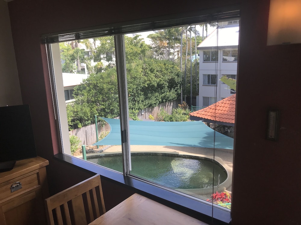 REEF GATEWAY APARTMENTS 3/61