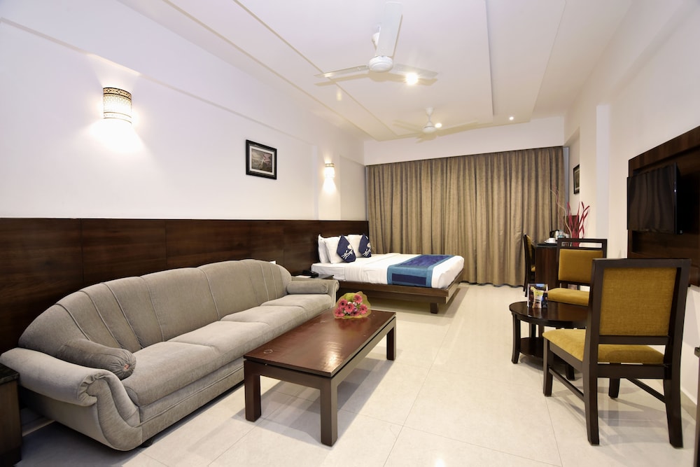 I V Sanctum Hotel 24/49