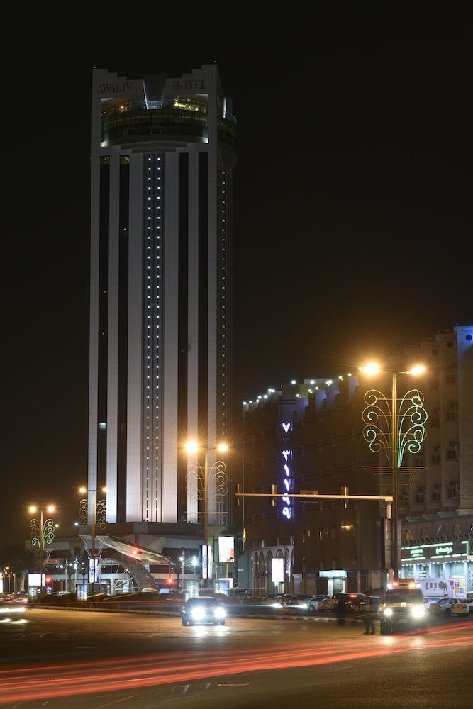 Awaliv International Hotel in TAIF
