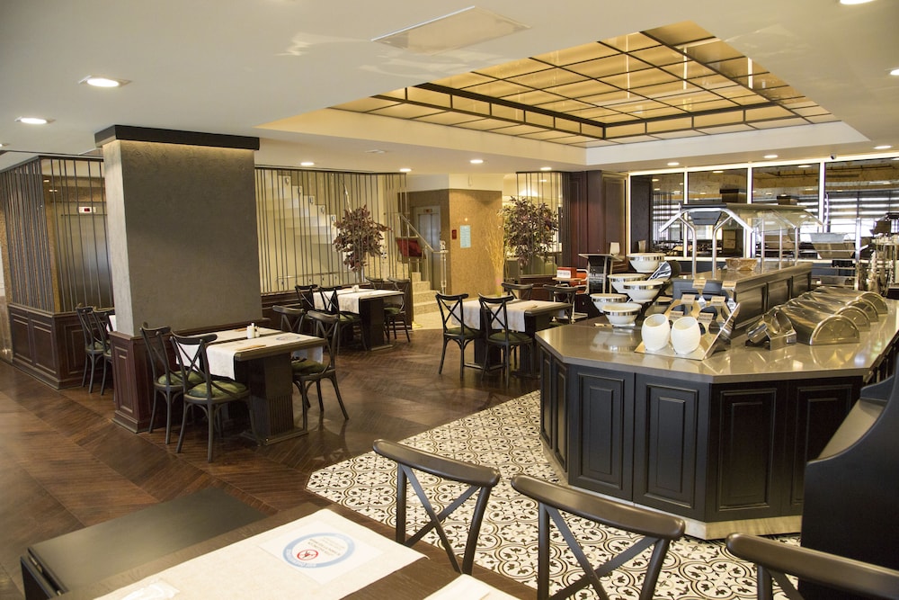 Dila Hotel 31/43