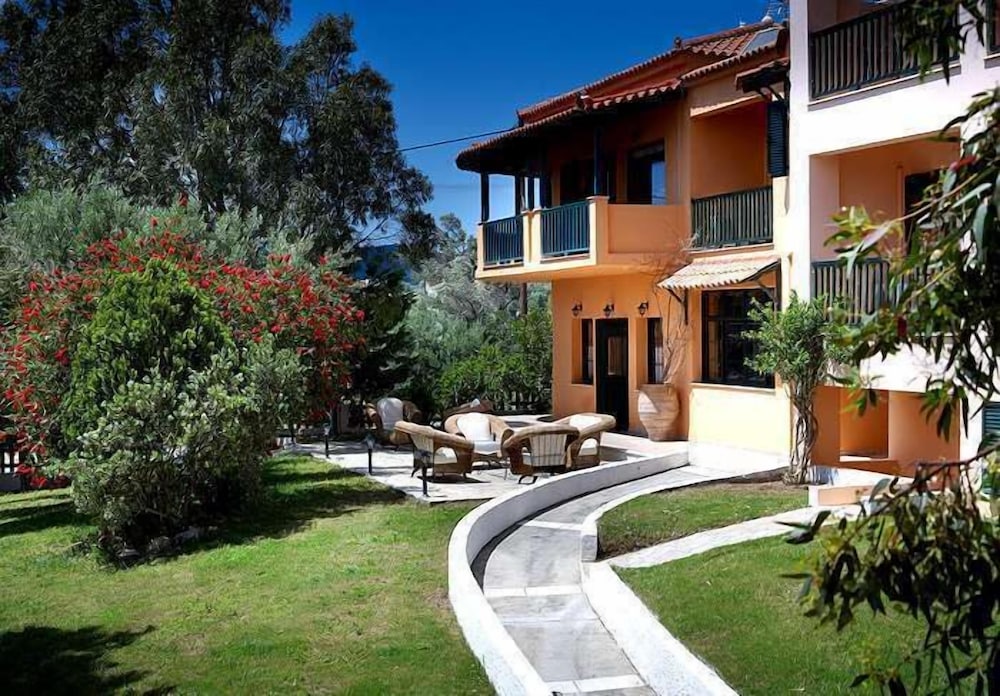 Ledra Samos Hotel 50/60