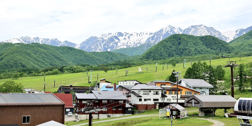 RESORT INN MARION SHINANO 66/67