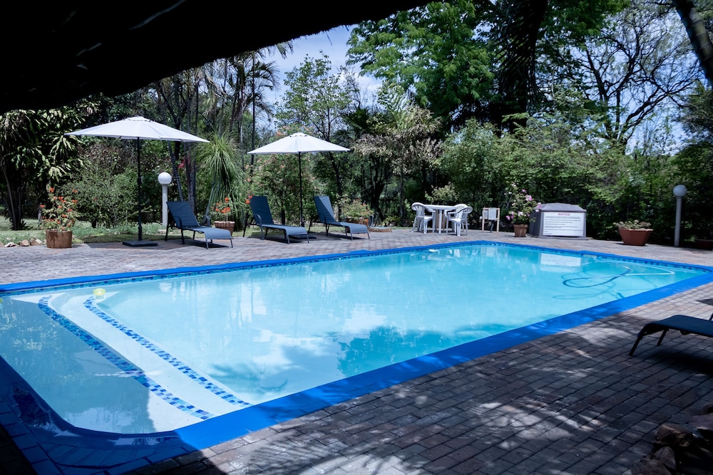 Sunbird Lodge - Guest House 2/40
