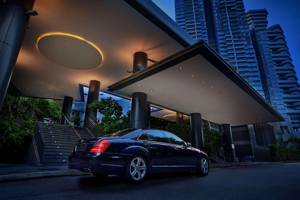 PARKROYAL on Beach Road 25/26