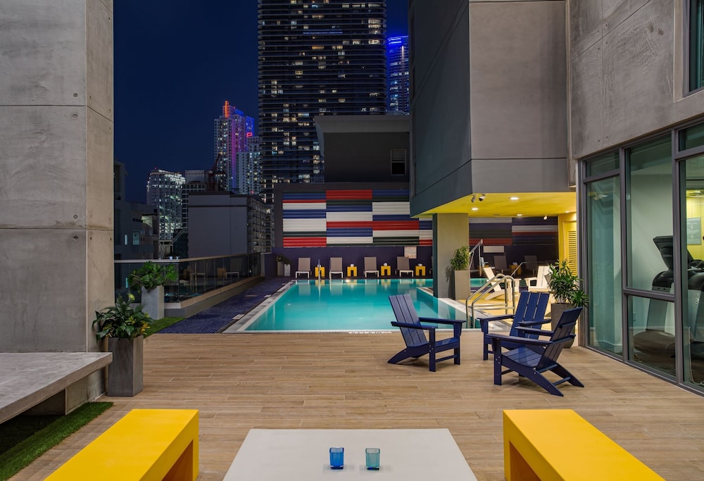 Hotel Indigo Miami Brickell 37/77