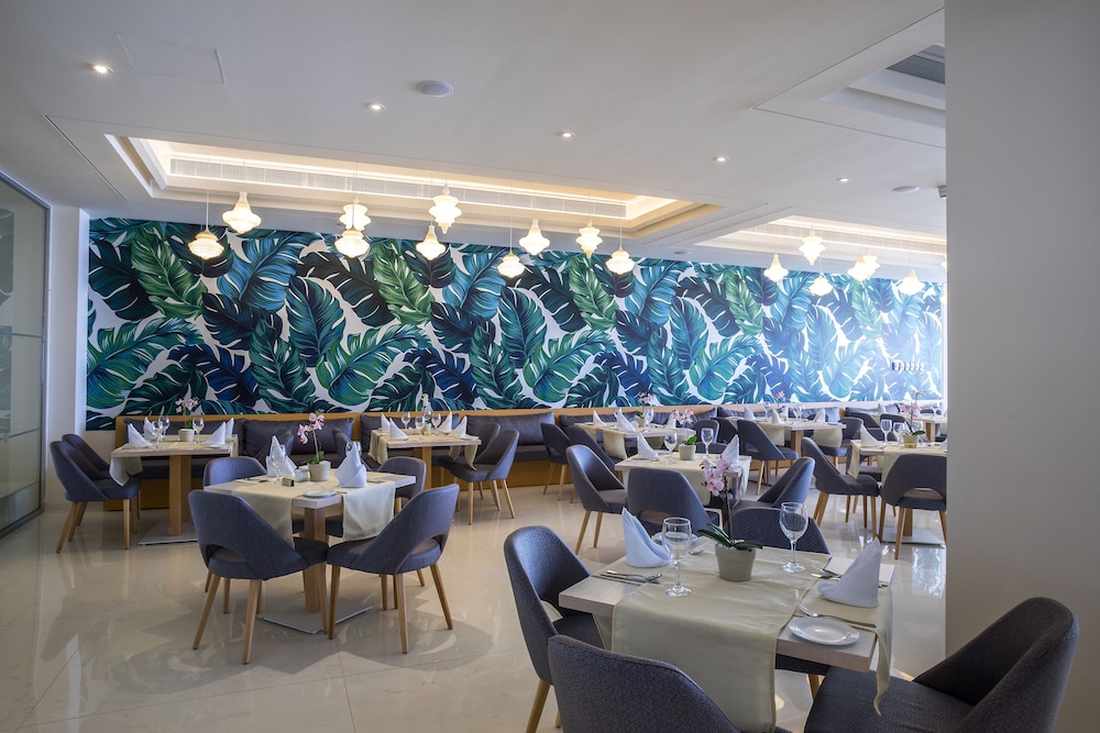 Tsokkos Beach Hotel 45/64