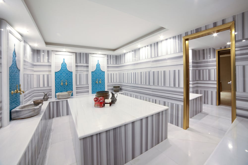 Great Fortune Design Hotel and Spa 7/56