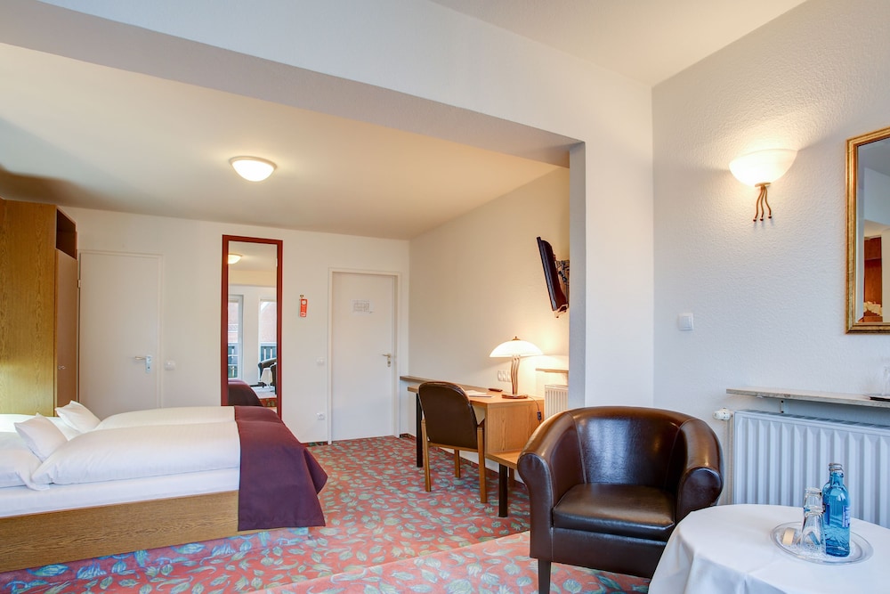 INA Hotel Consul 37/61