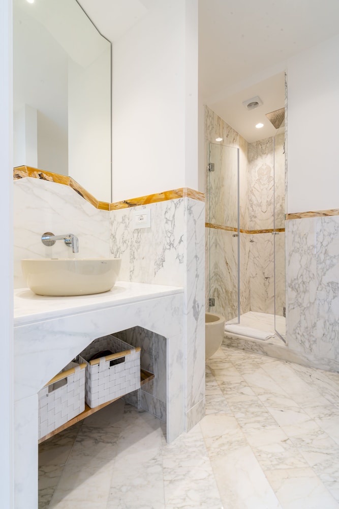 Cioffi Sorrento Rooms 50/50