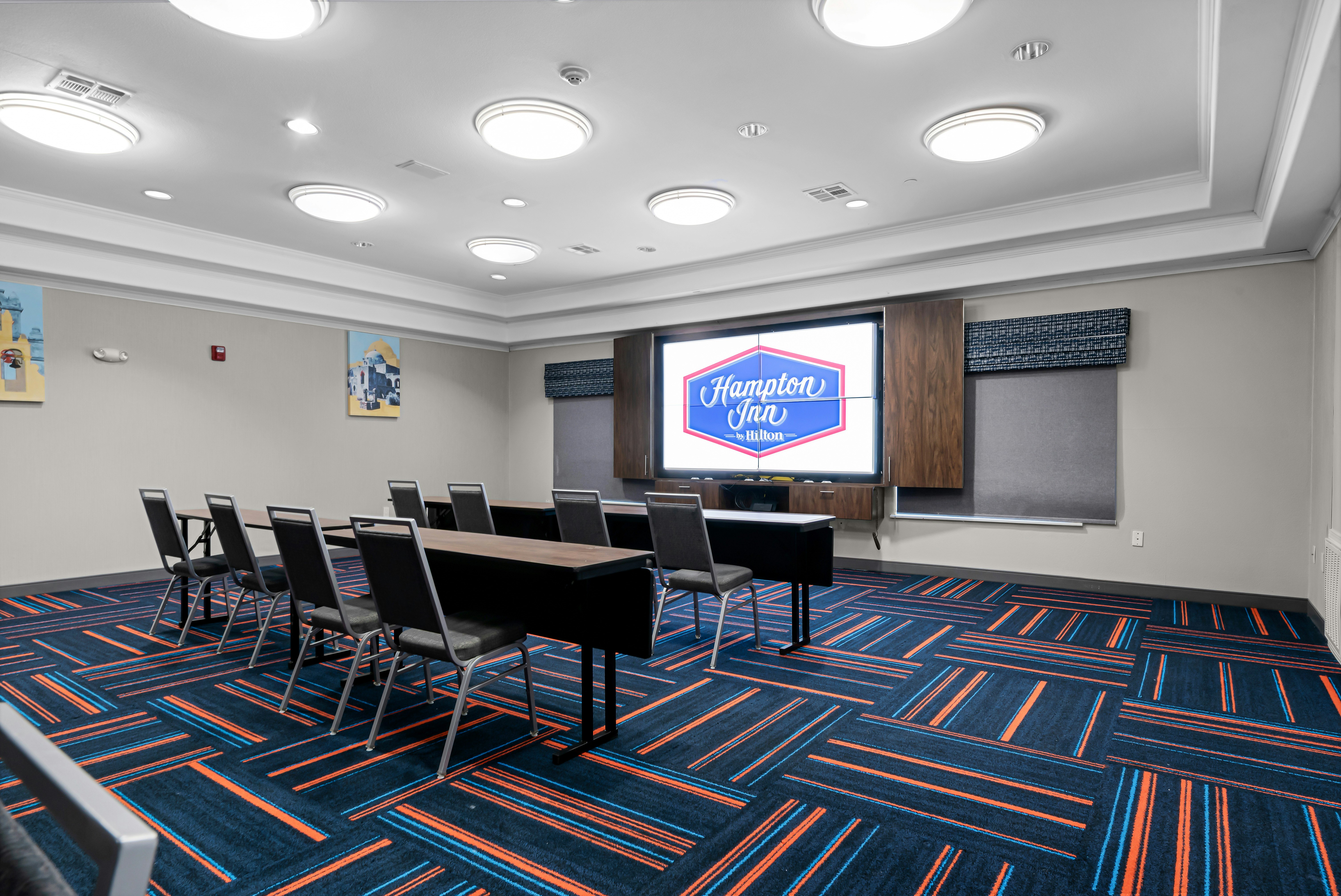 Hampton Inn Seguin 49/53