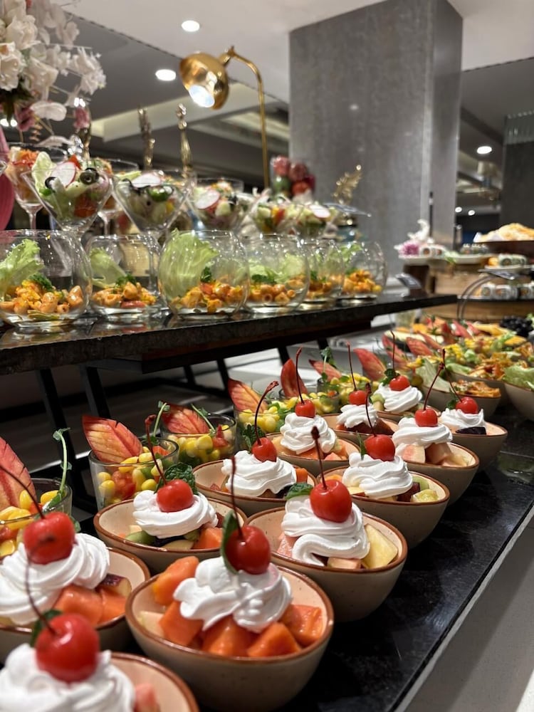 Mayfair Oasis Resort & Convention Jharsuguda 11/23