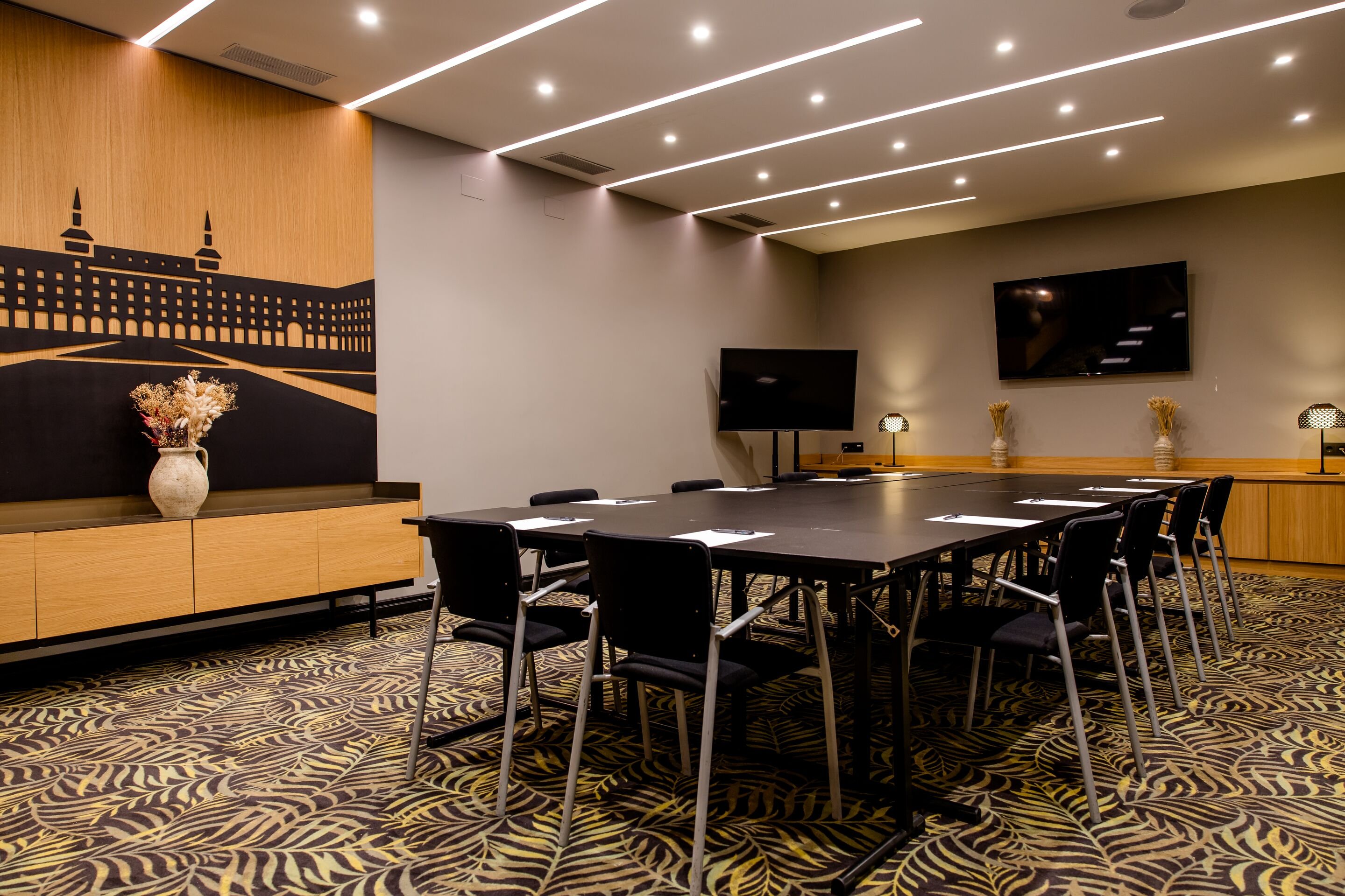 Motel One Madrid Plaza de Espana (ex. Mercure Madrid) 21/24