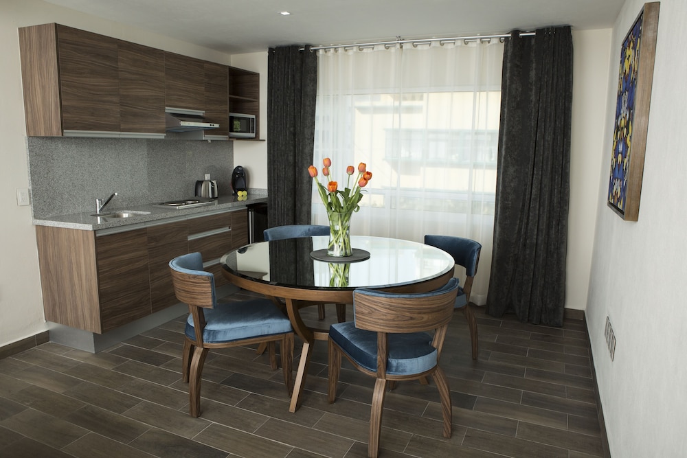 Suites Rio Elba 35/49