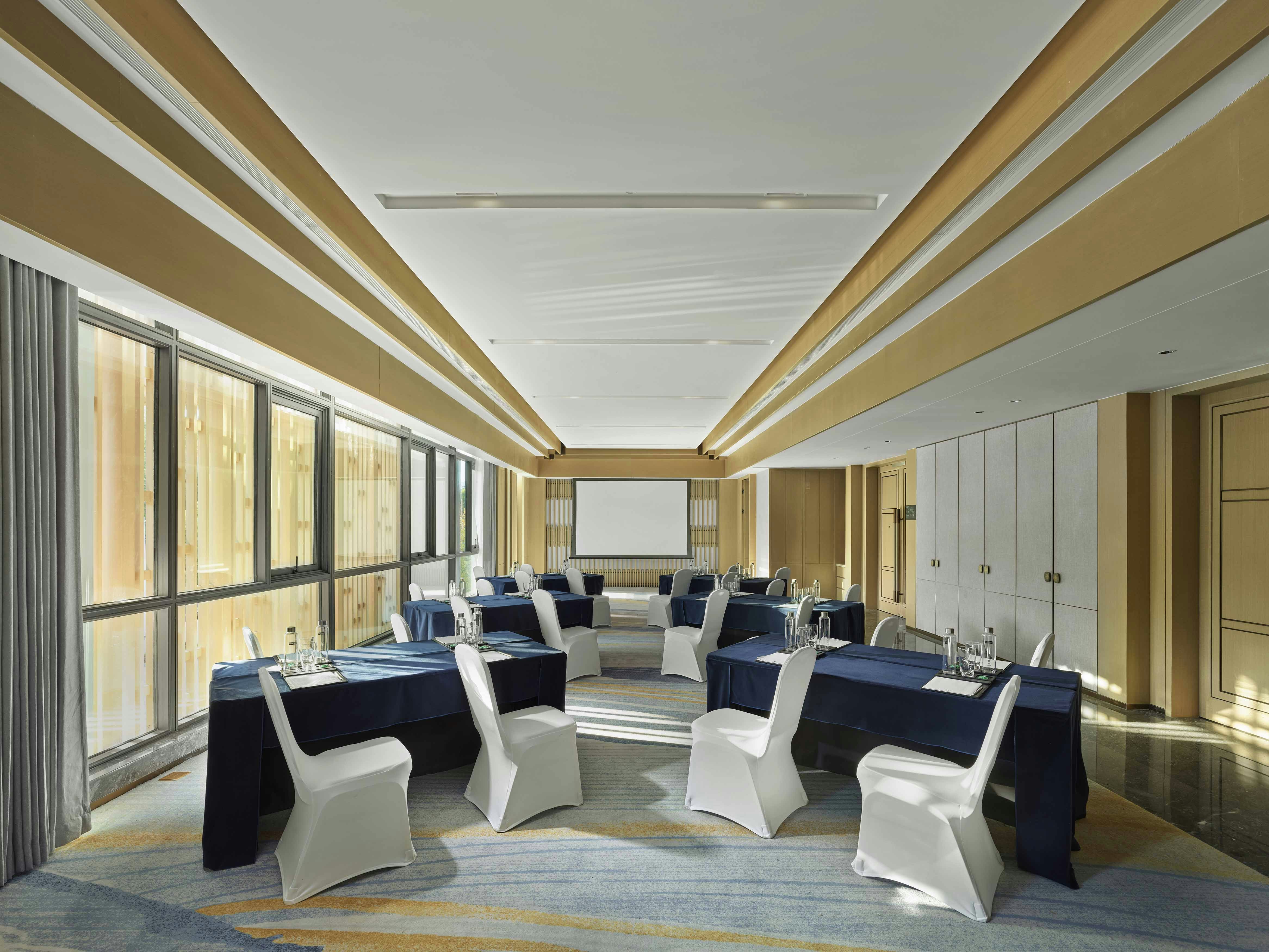 DoubleTree by Hilton Taizhou Shenxianju 15/26