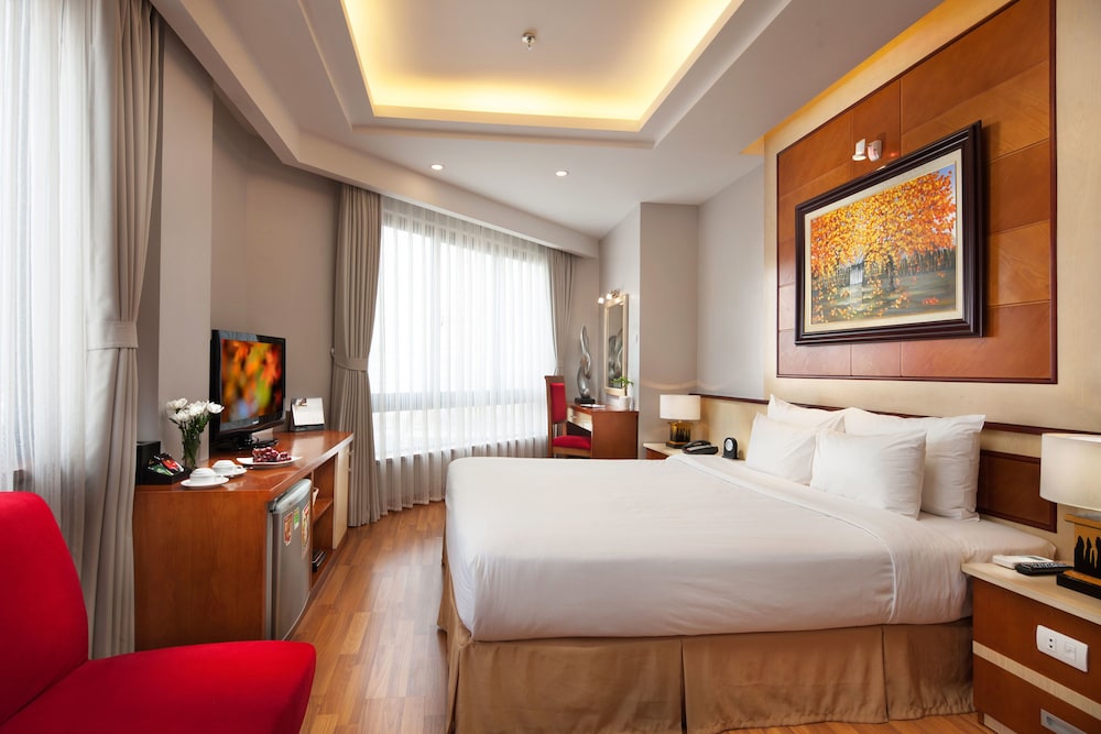 Luxeden Hotel 13/65