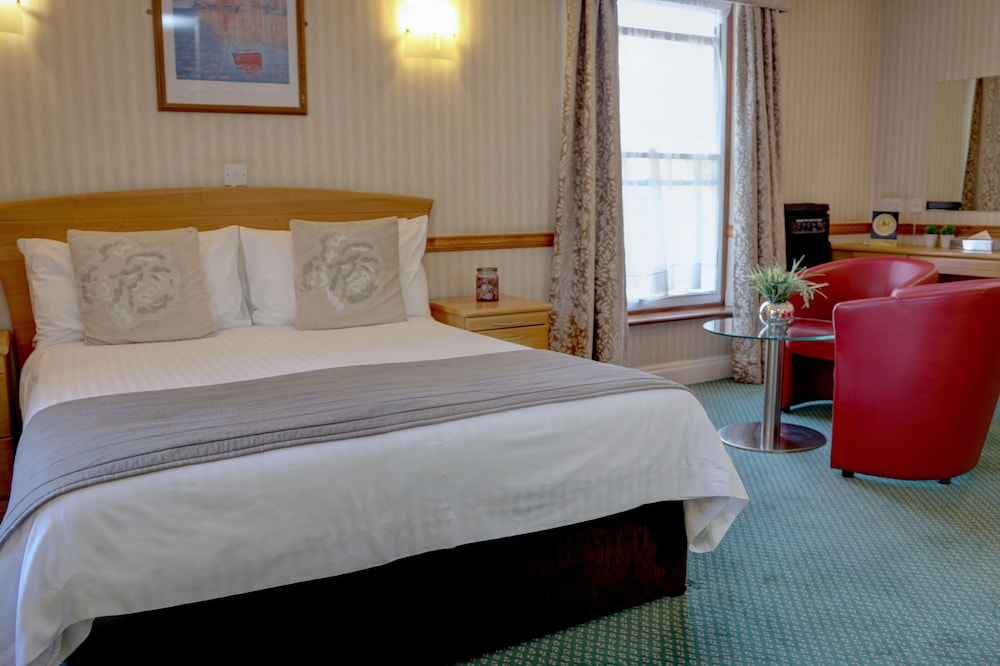 Superior, Convertible Double Bed