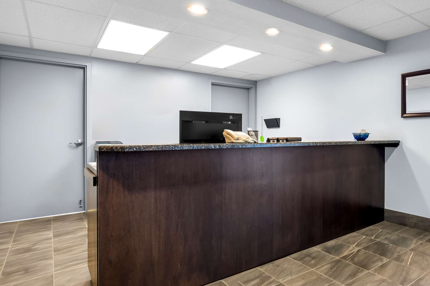 Surestay Studio By Best Western Hardisty 4/40