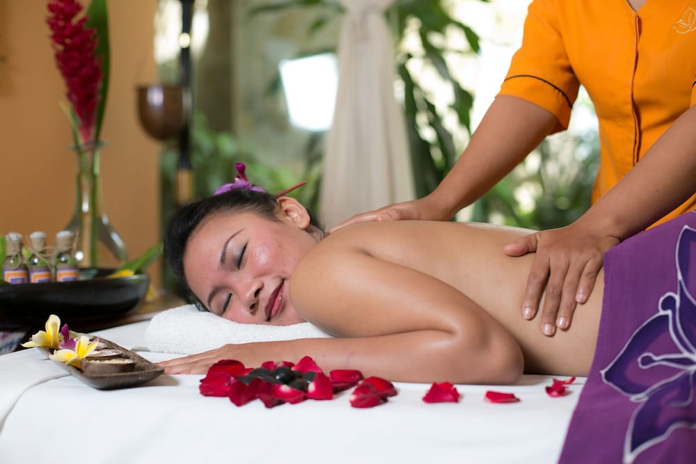Parigata Resort Spa 12/71