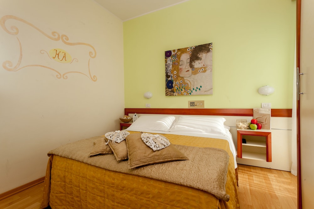 Hotel Aristeo 60/72
