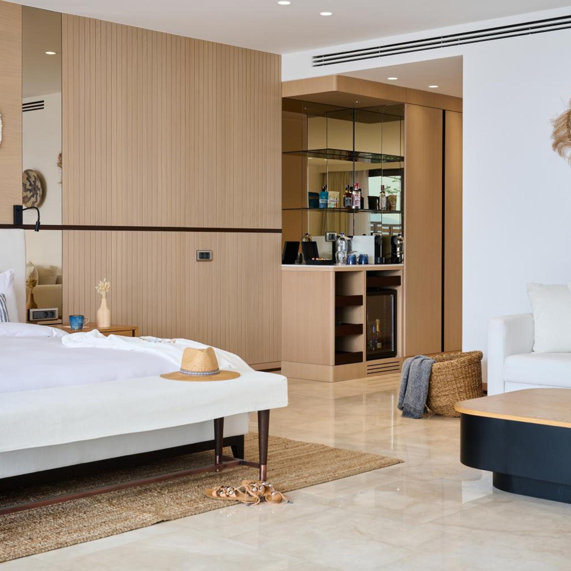 لوفت بسرير كينج بإطلالة على البحر، METT Hotel & Beach Resort Bodrum 2/2