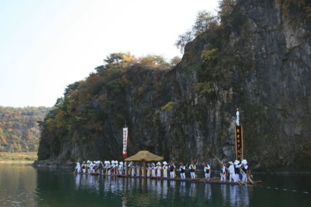 Yeongwol Moon In Cloud Pension 37/50