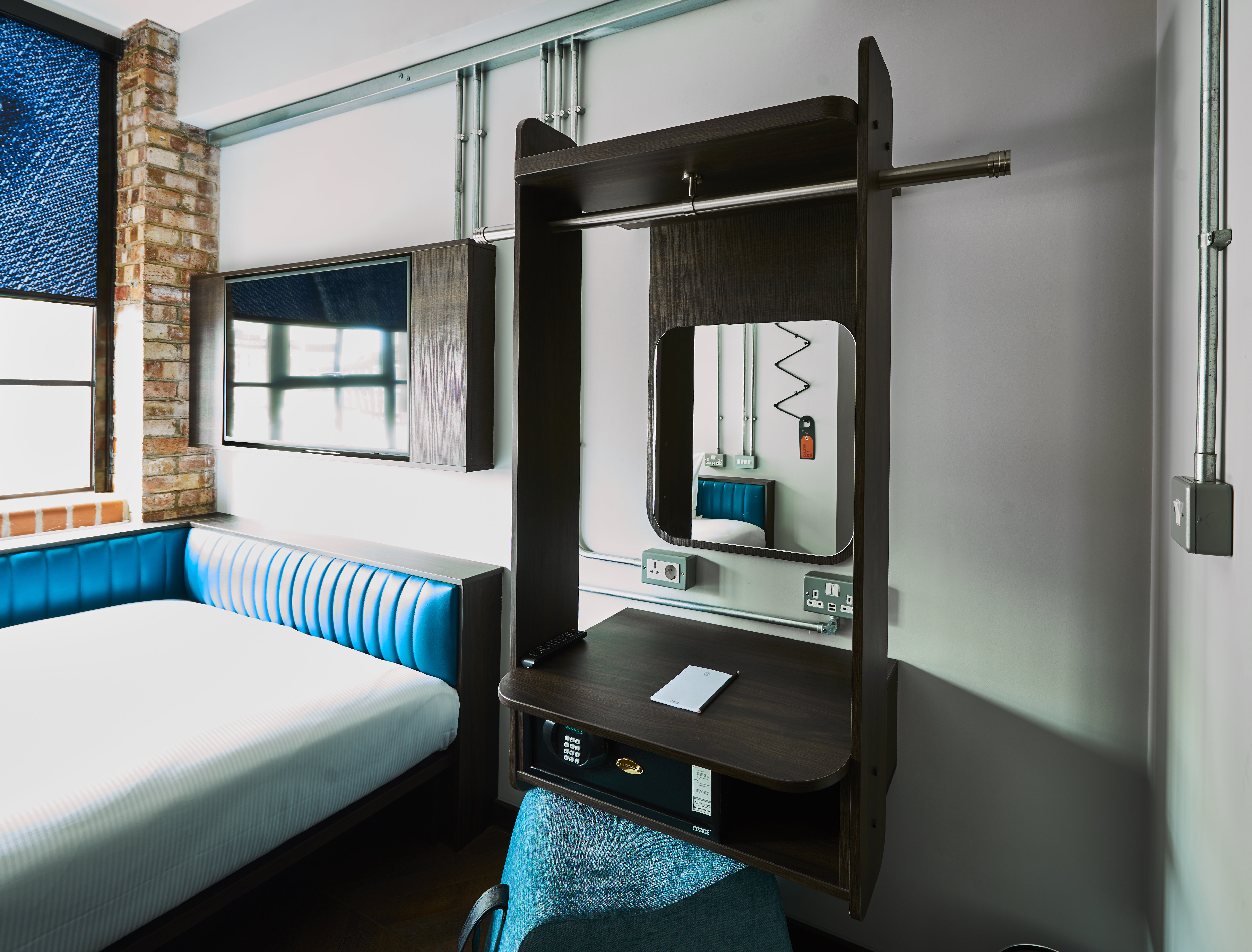 New Road Hotel 21/53