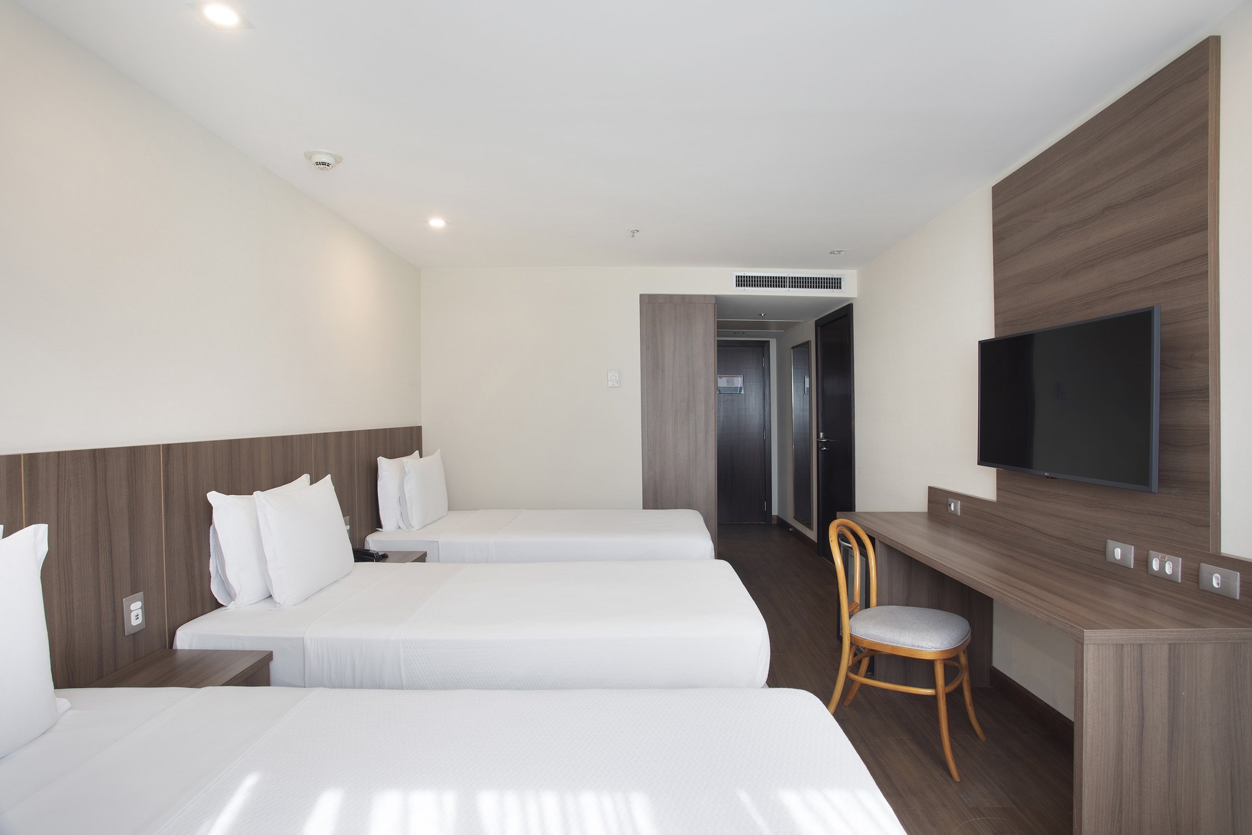 Room at Windsor Tower Hotel, RIO DE JANEIRO