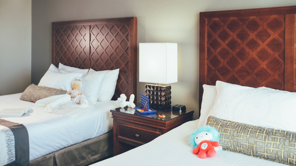 Holiday Inn Club Vacations at Orange Lake Resort 23/83