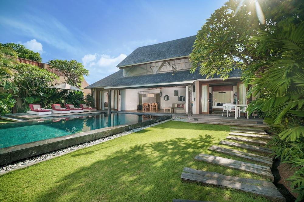 Space Villas Bali 8/57