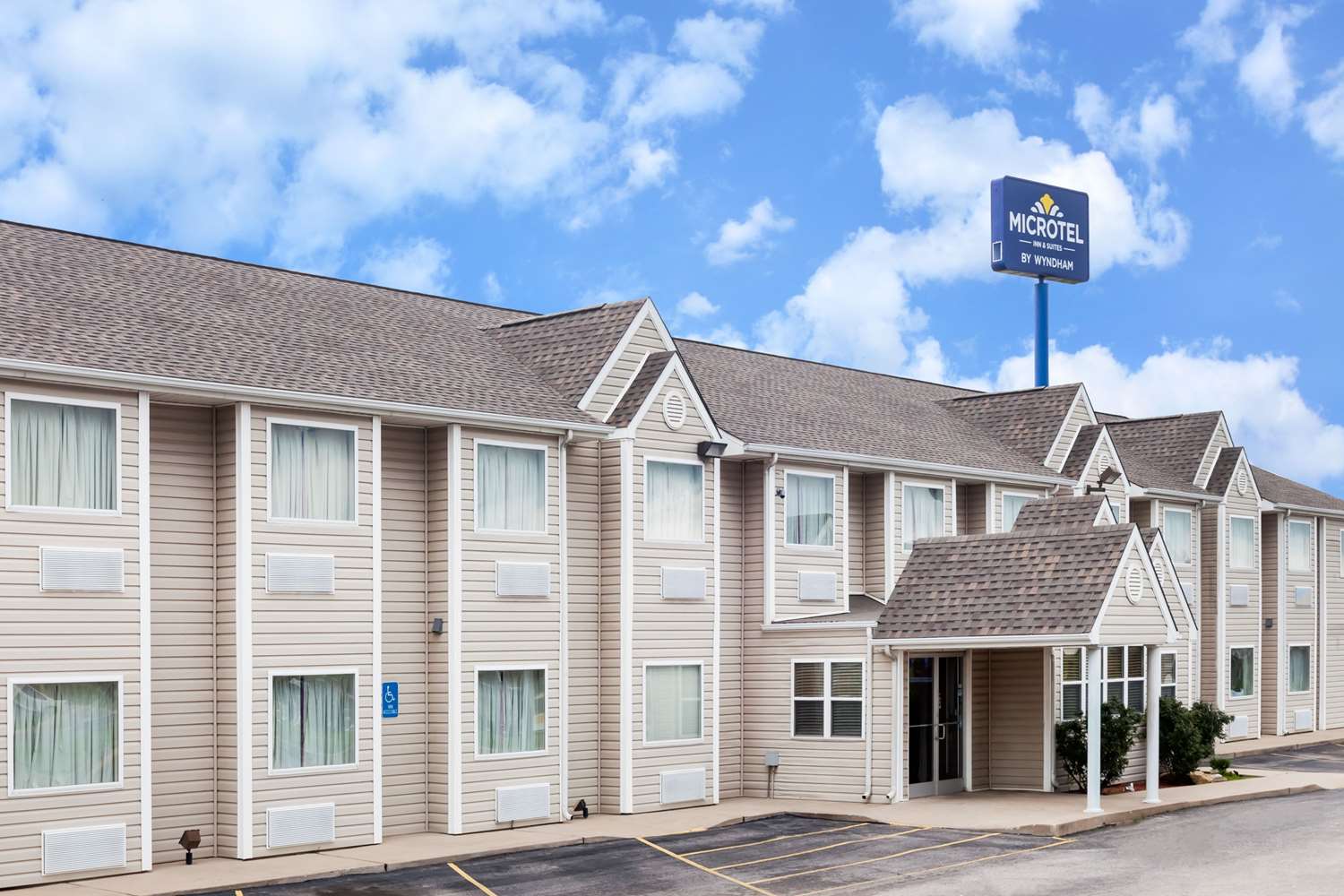 Microtel Inn Ardmore 2/16