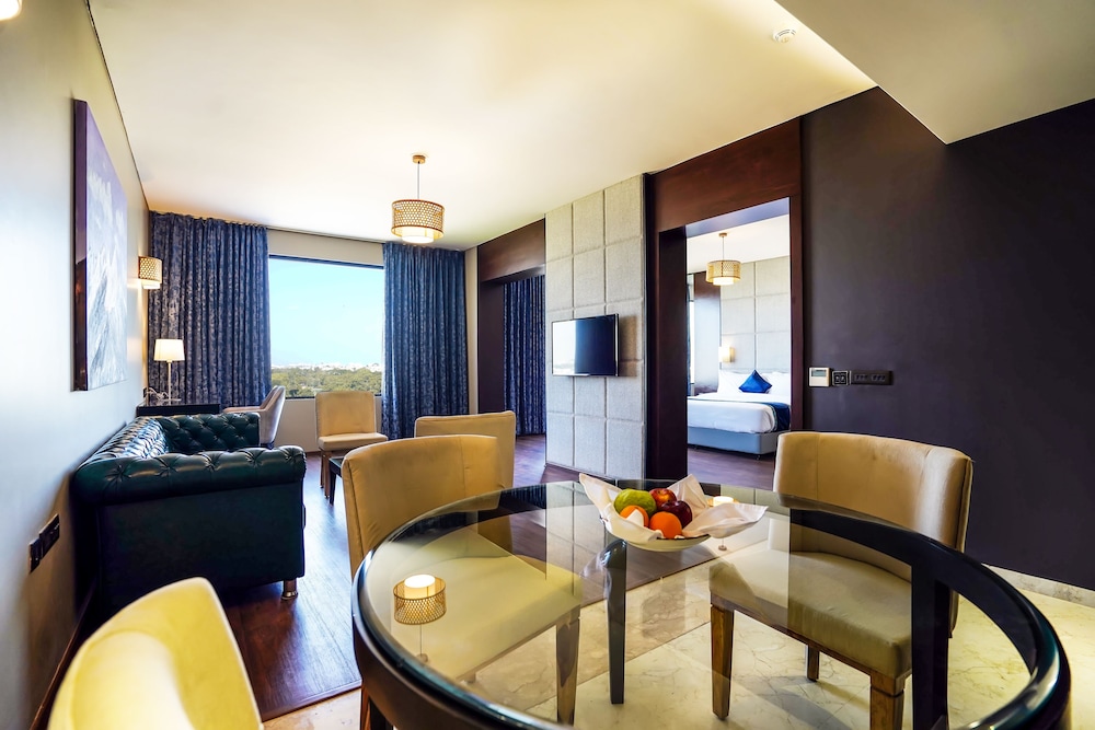 Essentia Luxury Hotel Indore 54/68
